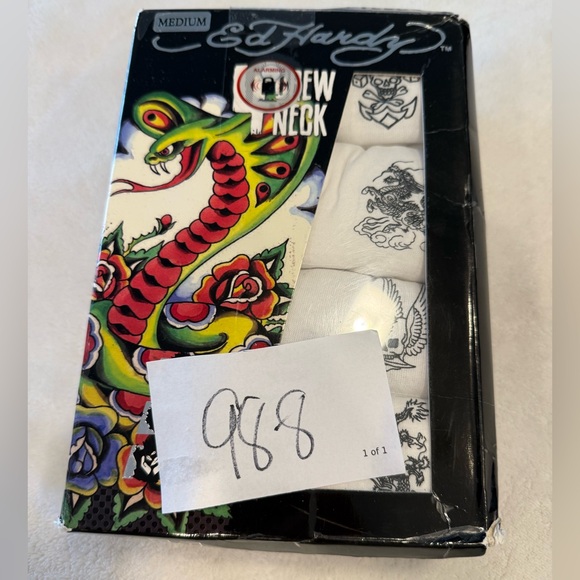 ED Hardy Crew Neck tees white stretch comfort breathable pack of four SZ medium - Picture 9 of 9